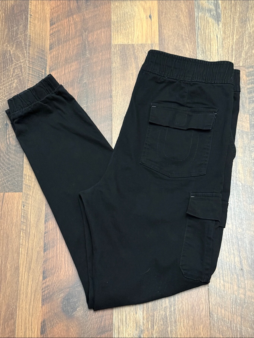 True Religion Black Cargo Jogger Pants โ Men's Small